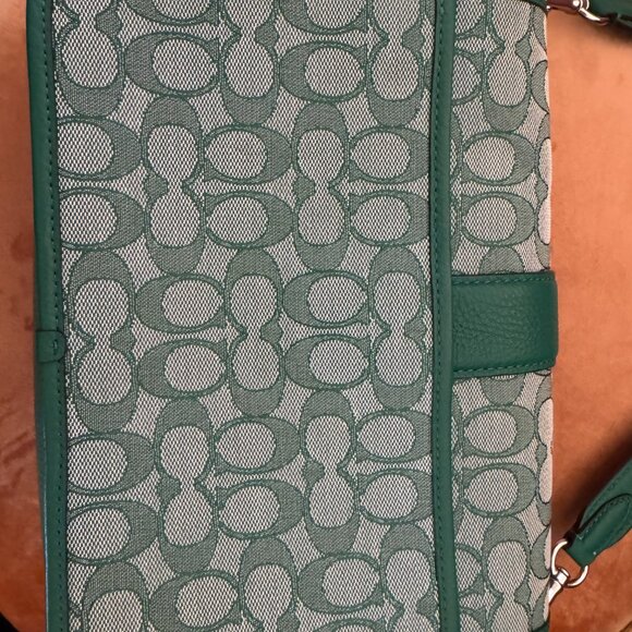 Coach Lonnie Crossbody in Green Signature Jacquard with Matching Wallet - Picture 7 of 10